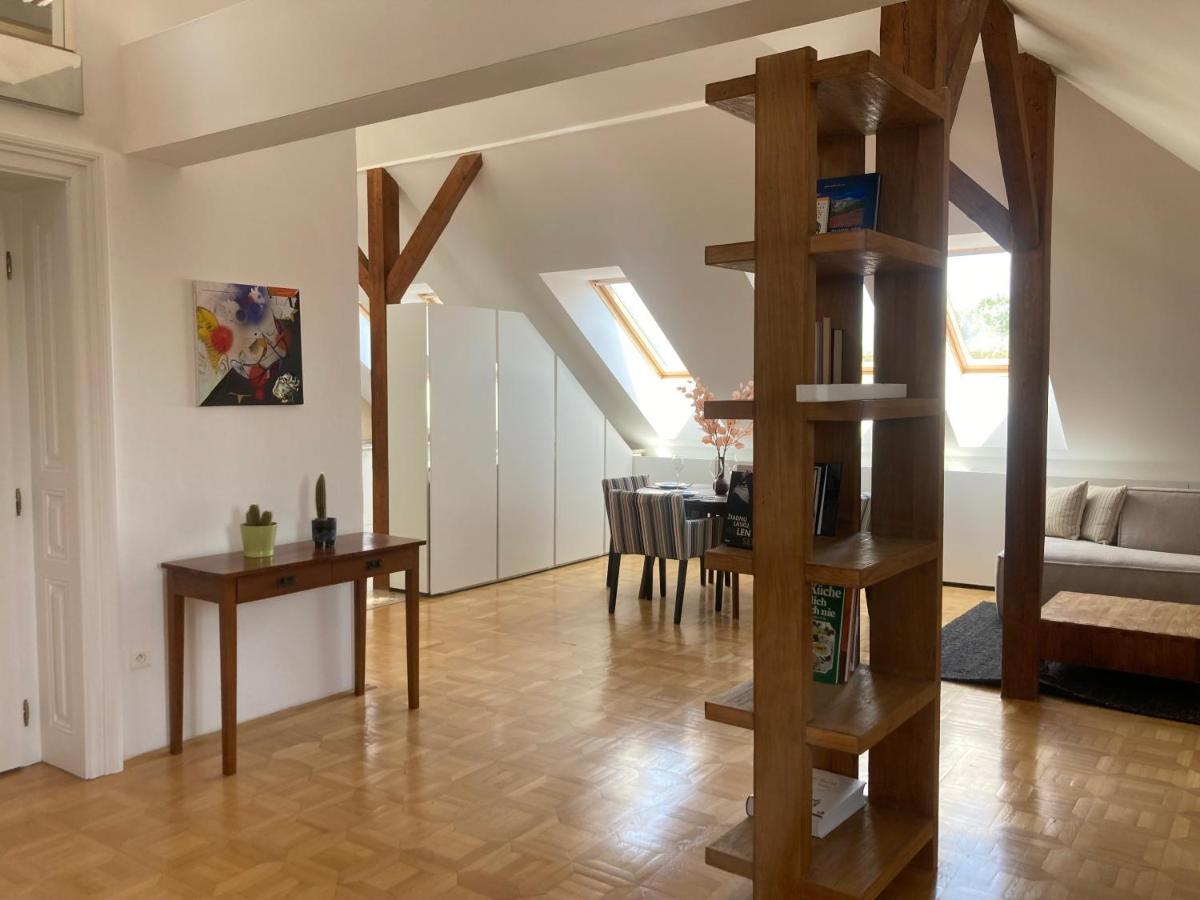 Vynimocny Apartman V Staromestskej Vile S Vyhladom Na Hrad Bratislava Buitenkant foto